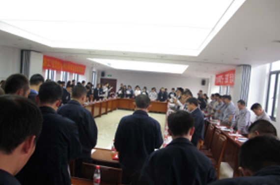 公司召開(kāi)2016年“五·一、五·四”座談會(huì)